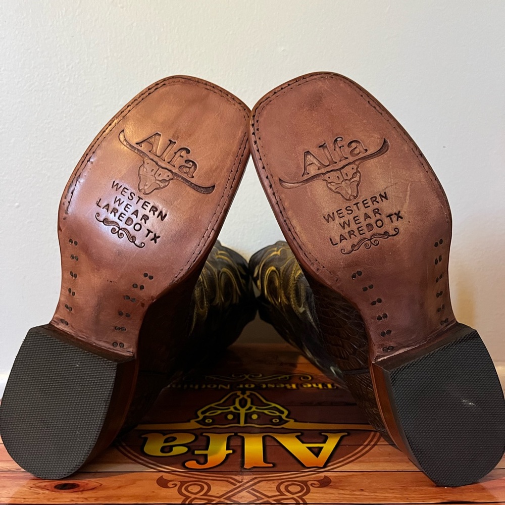 Men’s Genuine Alfa Chocolate Brown Caiman Horn Back Square Toe(6LC6)- MEN US 8